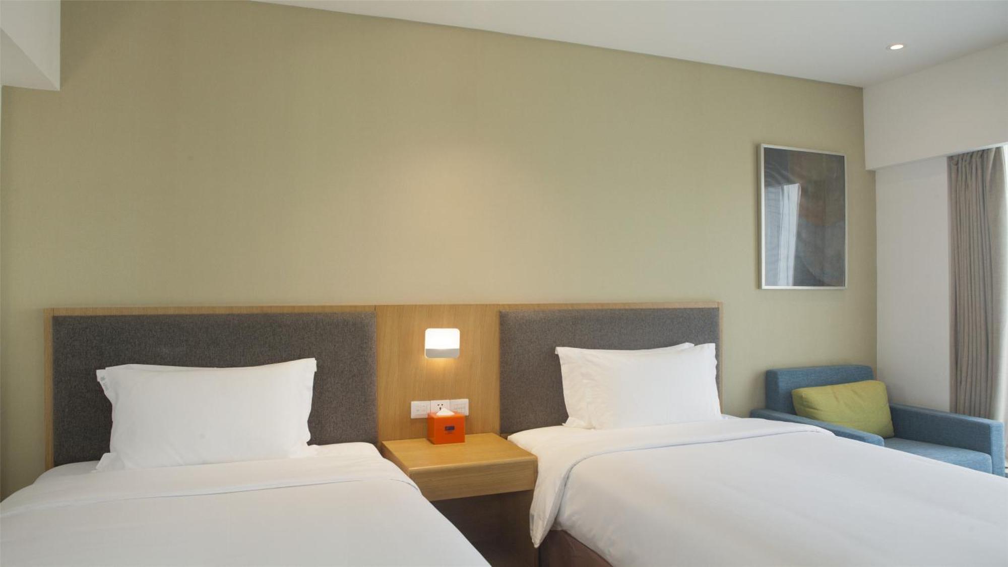 Holiday Inn Express Chengdu Airport Zone Free Shuttle From Shuangliu International Airport To Hotel ,Welcome Drink Exterior foto
